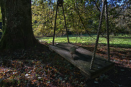 Bernhard Saalfeld - Schaukel Maison Forestiere
